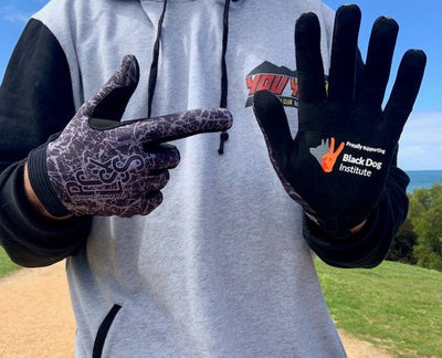 Black Dog Gloves